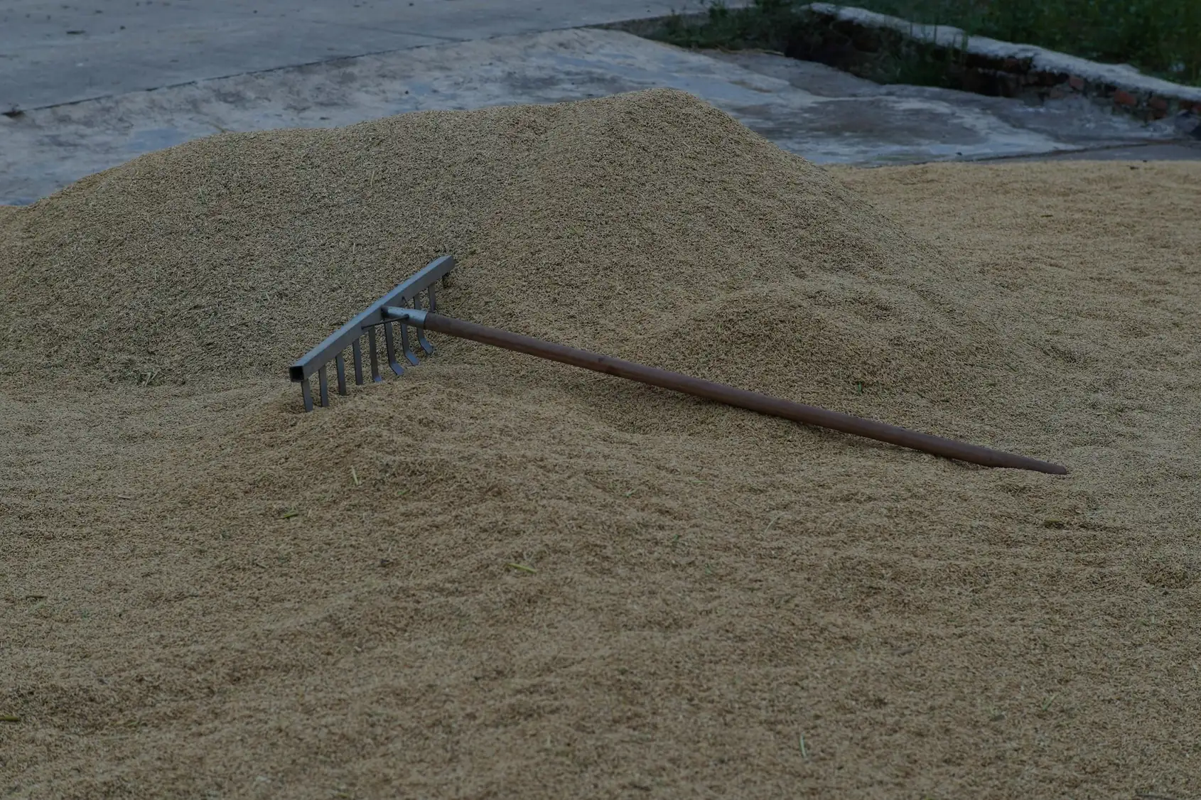 Sand og rive på en byggeplads